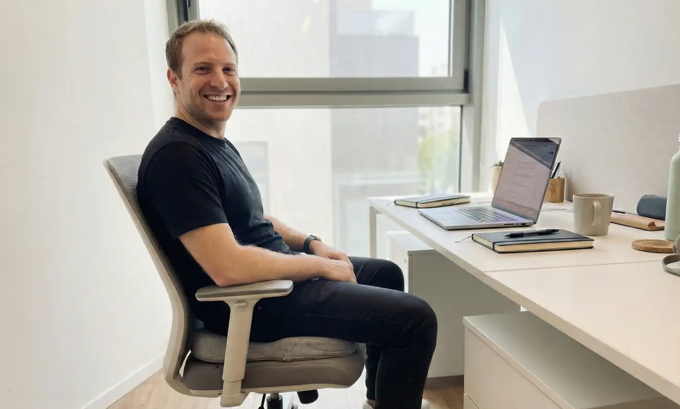 ישיבה נוחה במשרד